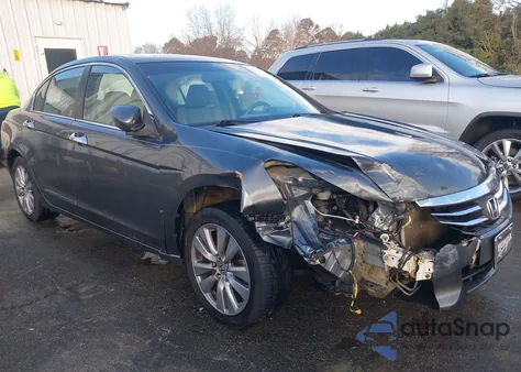 2011 Honda Accord 2.4 Ex-L из США, поврежденный, VIN 1HGCP2F88BA126915